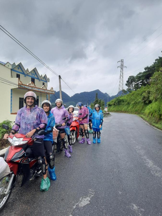 Hg Hostel Provide Tours & Motorbikes Hà Giang Zewnętrze zdjęcie